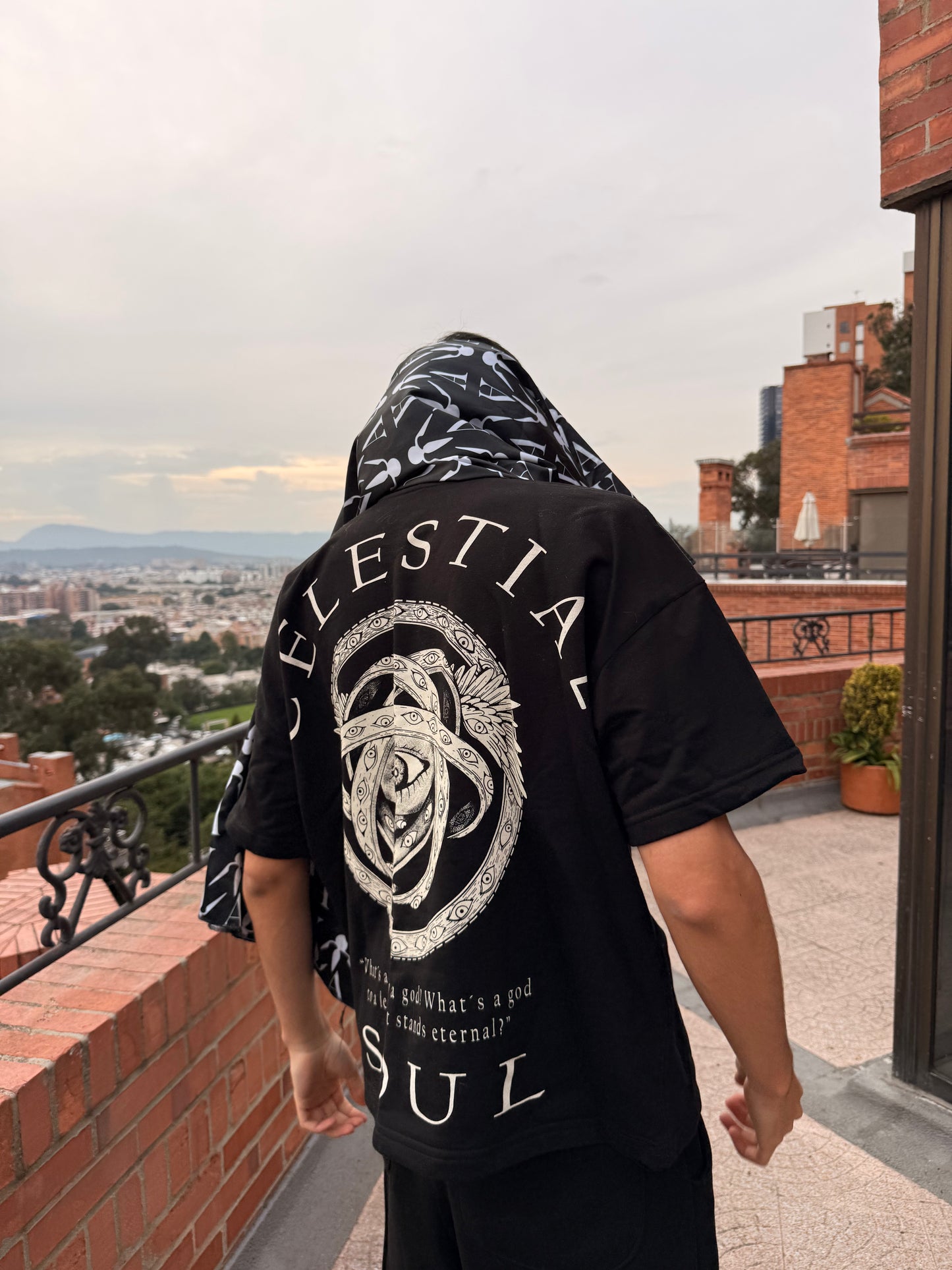 CELESTIAL SOUL T-SHIRT BLACK